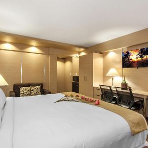 Deluxe Zimmer mit Kingsize-Bett